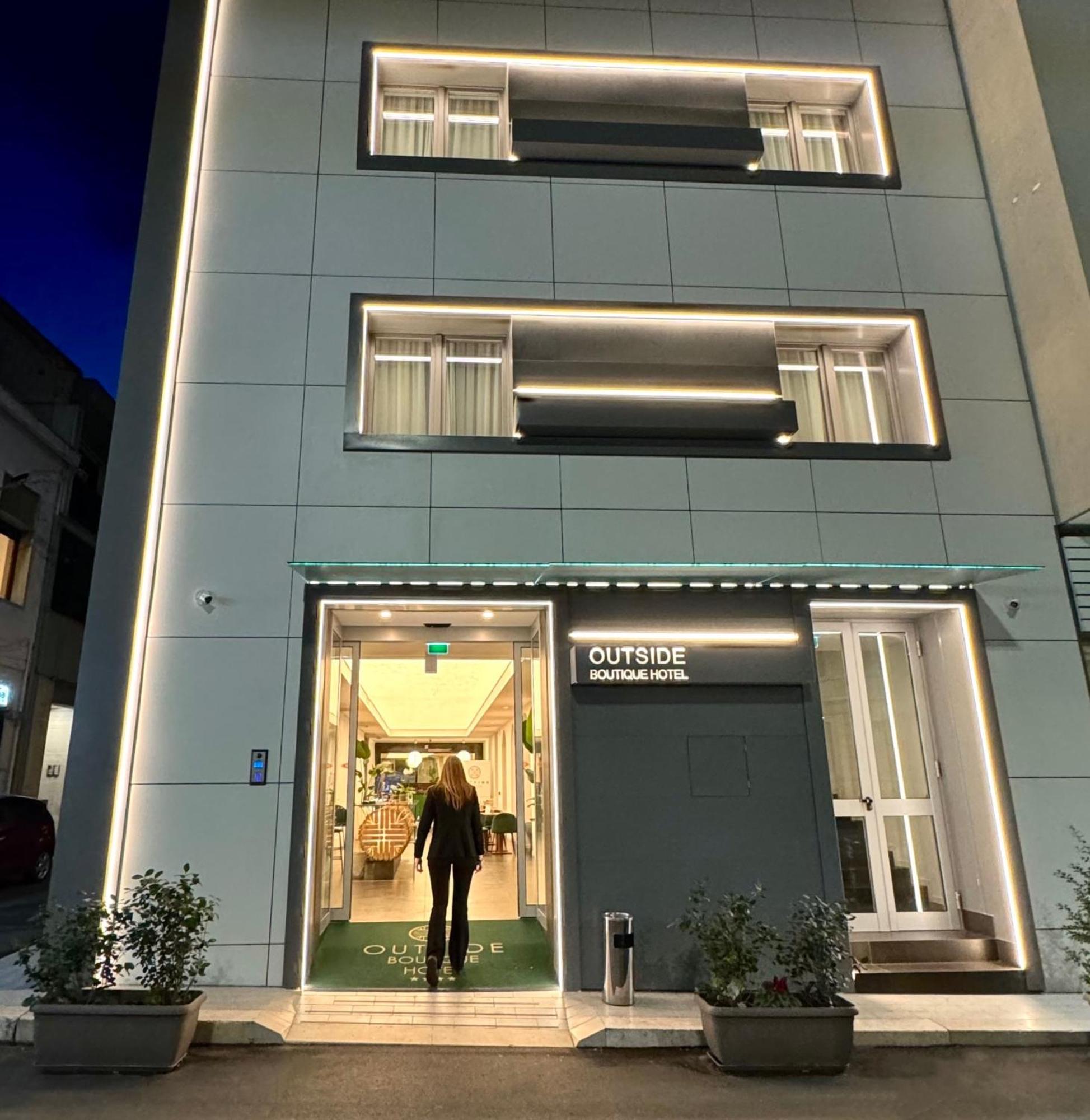 Outside Boutique Hotel ฟอจเจีย ภายนอก รูปภาพ